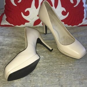 Luciana Adiprene by Adidas